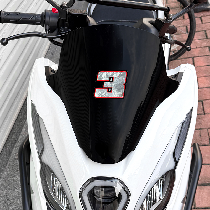 Autocollants de moto en argent - Scooter Helmet Set avis et prix